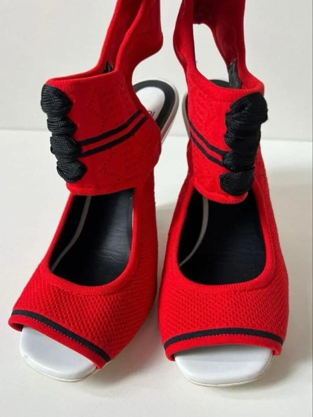 Fendi Knit High Heels Pumps